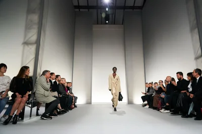 Look 7